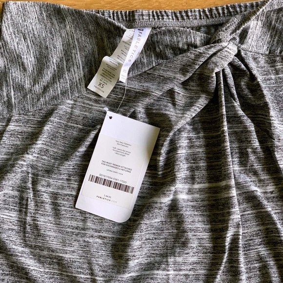 Fabletics Leona skirt, NWT - Picture 4 of 6